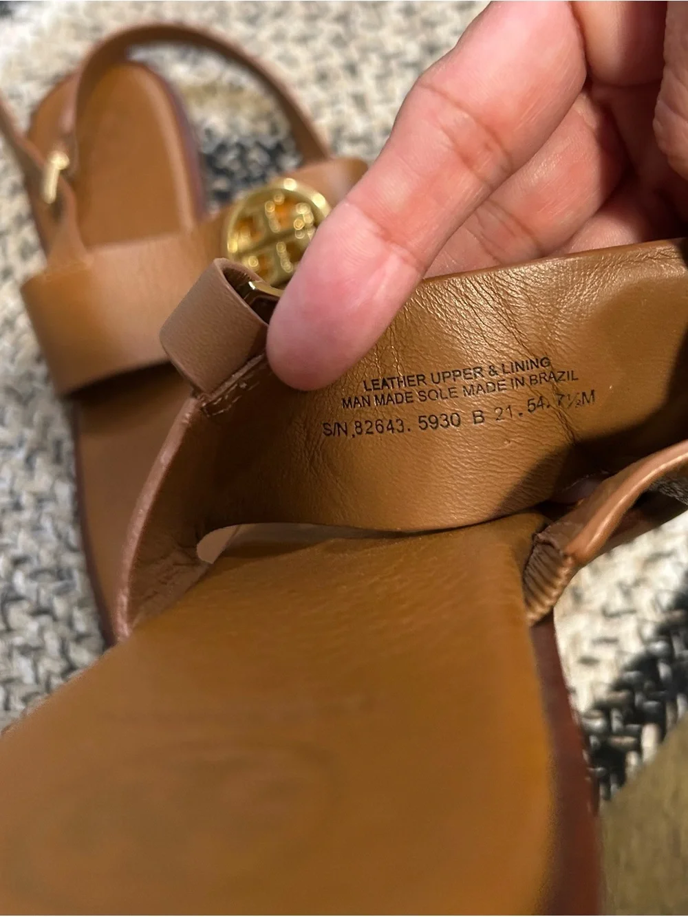 Tory Burch Tan Leather Logo Thong Sandals with Gold Medallions - Picture 5 of 5